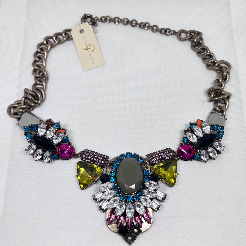 Olivia Welles Emma Jeweled Statement Necklace NWT